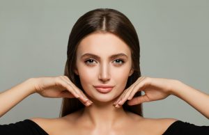 How to Get a Younger-Looking V-Shape Face Without Surgery